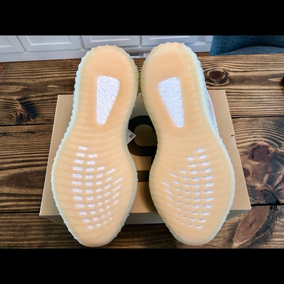 Yeezy Boost 350 V2 Yeshaya - 11.5 (NEW) - $400 OBO - Picture 5 of 7